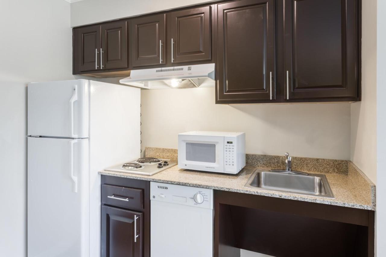 Staybridge Suites Savannah Historic District By Ihg Екстер'єр фото