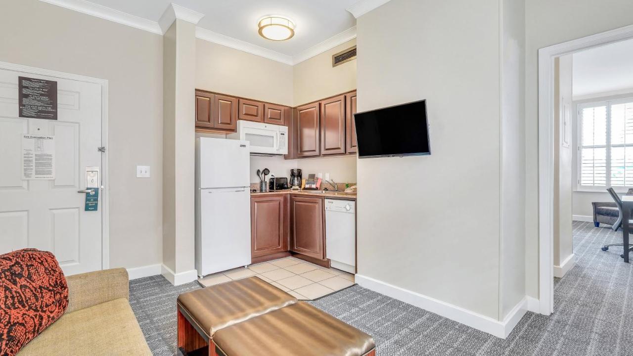 Staybridge Suites Savannah Historic District By Ihg Екстер'єр фото