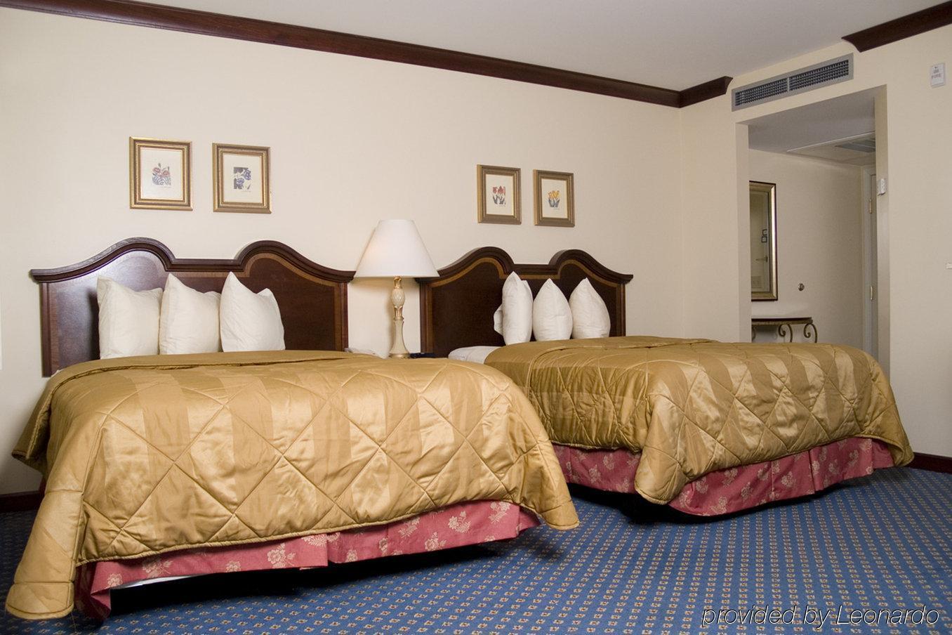 Staybridge Suites Savannah Historic District By Ihg Номер фото